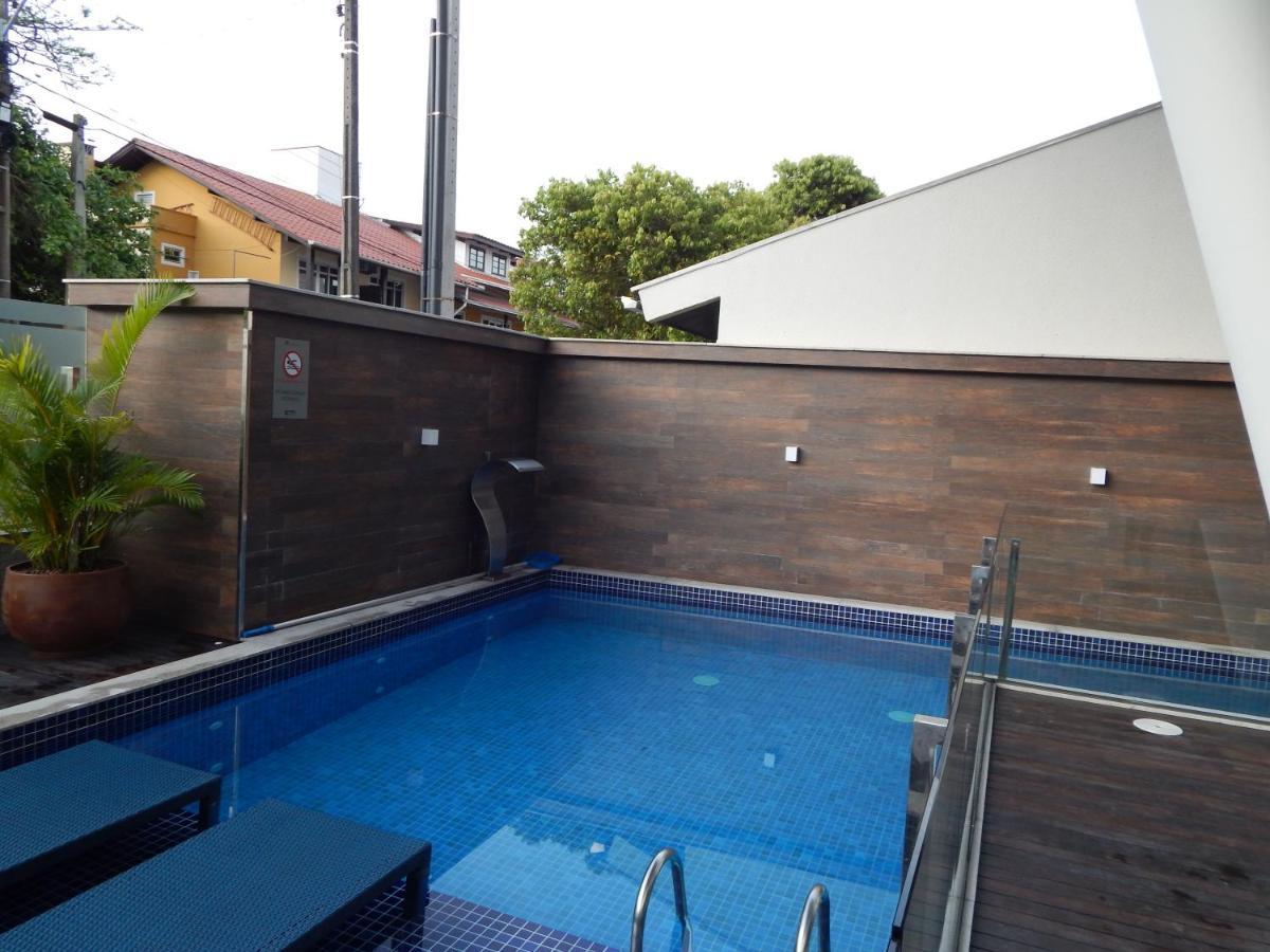 Apto. Novo E Decorado. Bombinhas Esterno foto